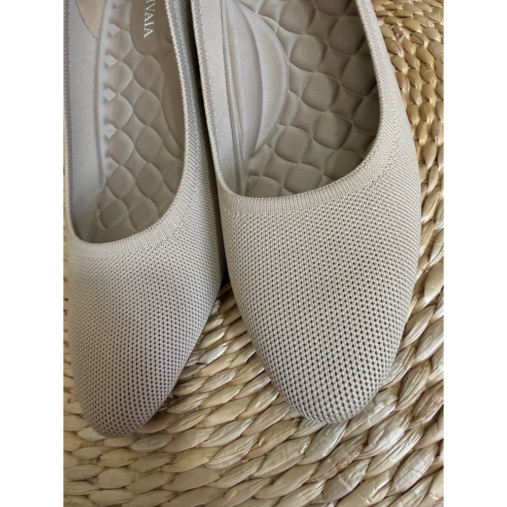 VIVAIA Tamia‎ Almond Toe Block Heel Knit Beige NIB Sustainable Comfort US/10.5 - Picture 5 of 10